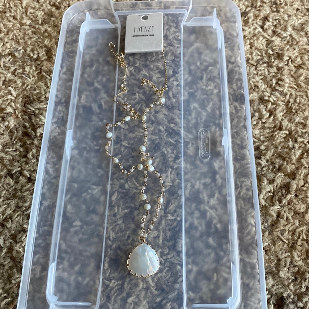 Frenzy necklace